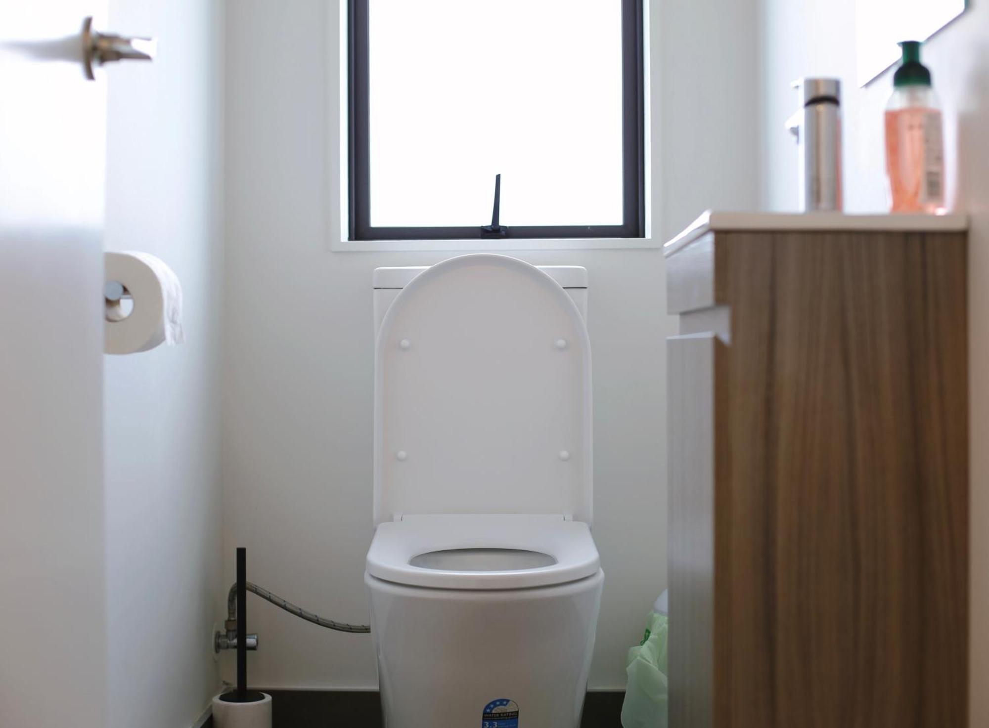 Cozy And Comfortable, Sunny Three-Storey Building โอ๊คแลนด์ ภายนอก รูปภาพ